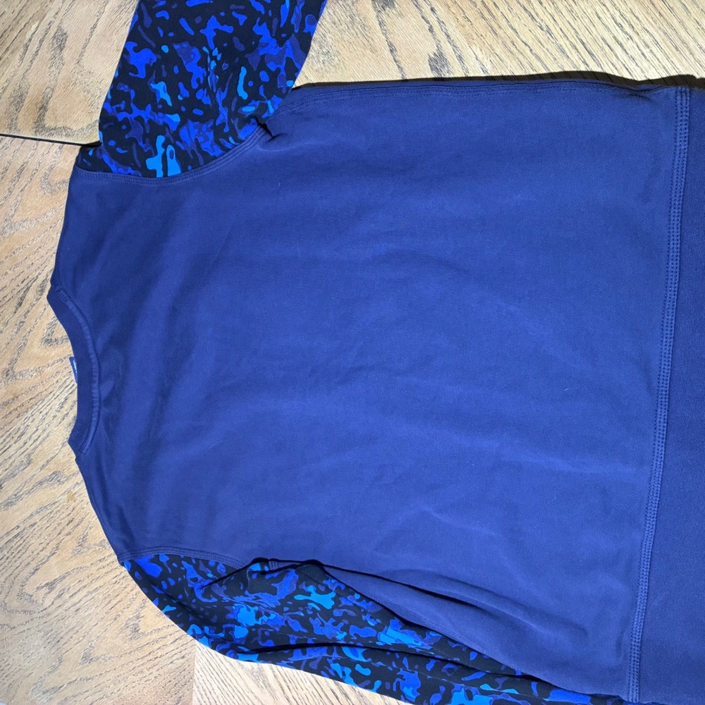Nike Mens Navy Blue Camo Sleeve Graphic Logo Crewneck Sweatshirt Large - Picture 4 of 4